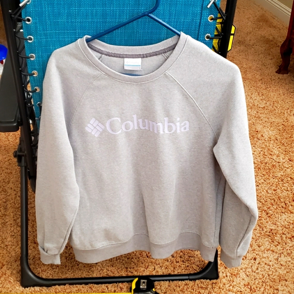 Columbia womens sweatshirt.